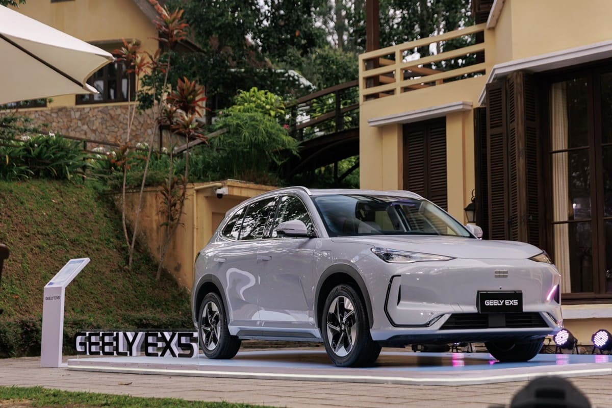 geely doi mat voi nhieu thach thuc nhu thi phan ha tang tram sac khi gia nhap thi truong viet nam Geely đối mặt với nhiều thách thức như thị phần, hạ tầng trạm sạc khi gia nhập thị trường Việt Nam